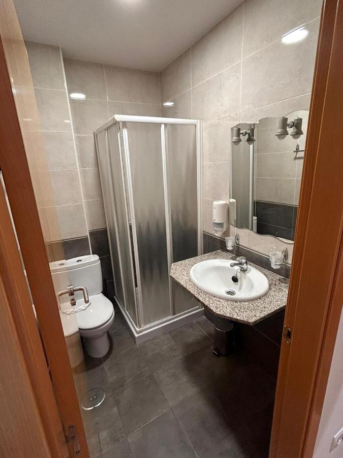 Hostal Restaurante Aqua Ourense Eksteriør bilde