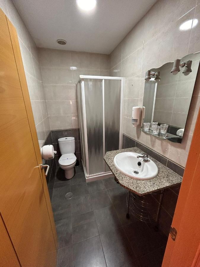 Hostal Restaurante Aqua Ourense Eksteriør bilde